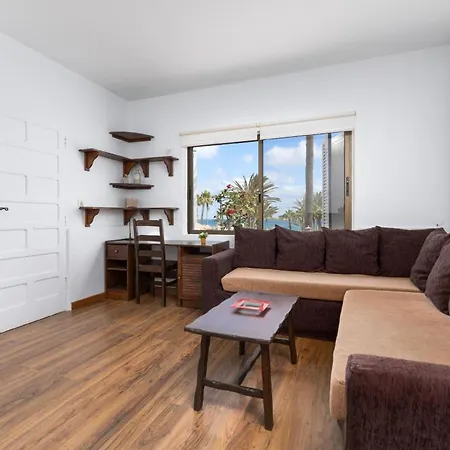 度假居 Haus Mit Garten Und Meerblick Casa Silvia 科斯塔卡玛